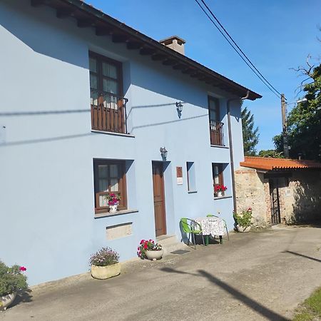 Casa Rural Casa Azul Villahormes Exterior photo